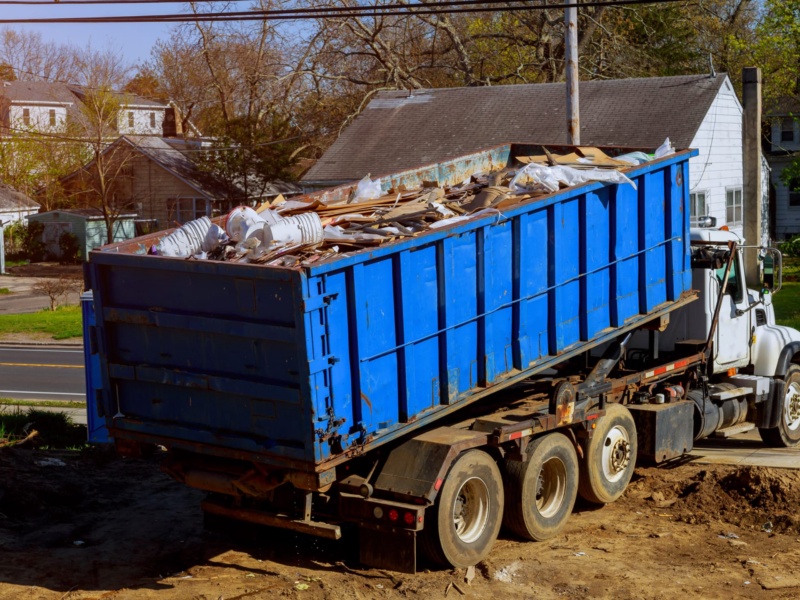 Mistakes to Avoid When Renting a Roll-off Dumpster